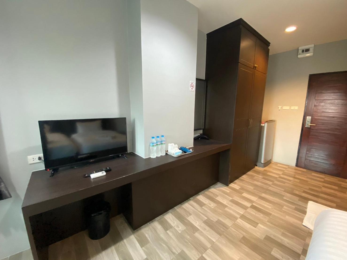 Grand Inter Hotel Samut Sakhon Δωμάτιο φωτογραφία